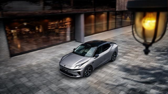 -P正式上市限时价1398万元起九游会j9登录全新领克07 EM(图2)